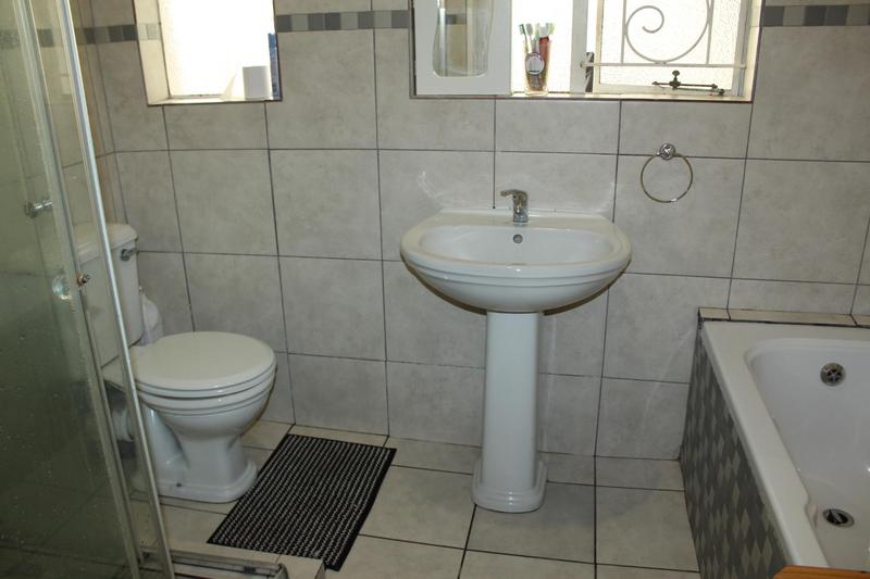 4 Bedroom Property for Sale in Vasco Estate Western Cape